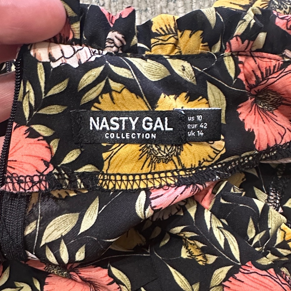Nasty Gal Black Floral Dress - Picture 2 of 8